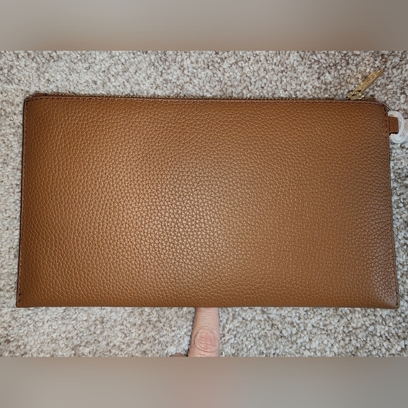 Michael KORS Jet Set Travel‎ Tan/brown Wristlet - Picture 3 of 11
